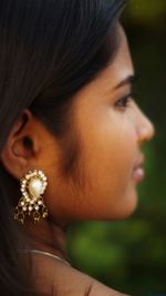 Close-up portrait of a beautiful young woman