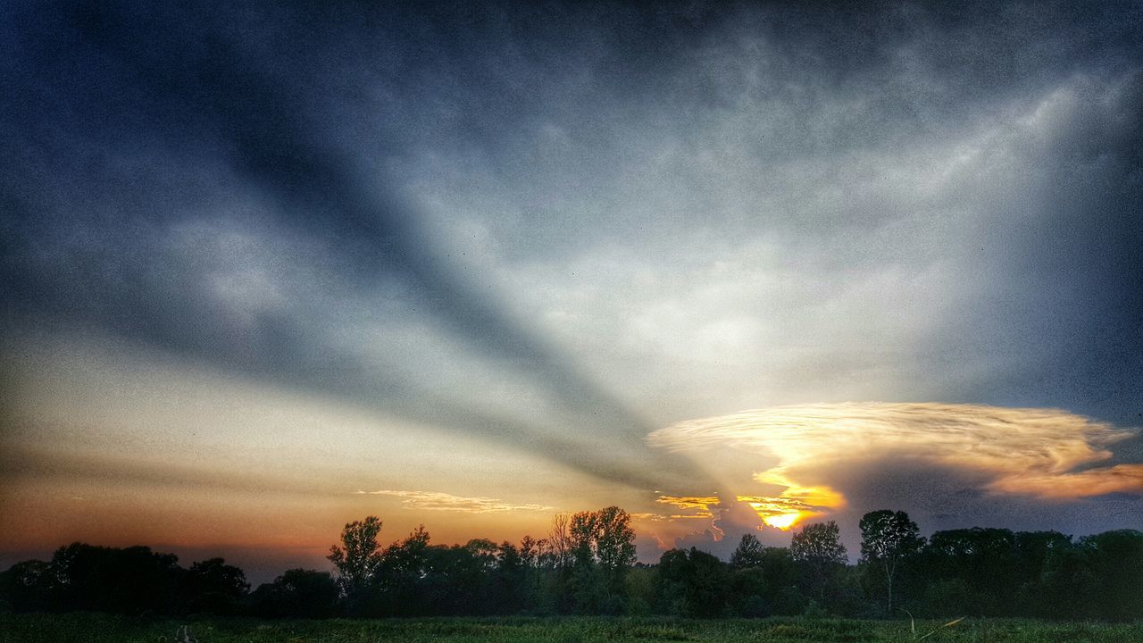 sunset, sky, scenics, beauty in nature, tranquil scene, tranquility, cloud - sky, nature, silhouette, landscape, idyllic, field, tree, dramatic sky, cloud, orange color, sun, cloudy, outdoors, atmospheric mood