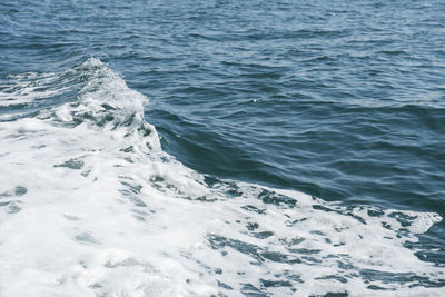 Close-up of wave in sea