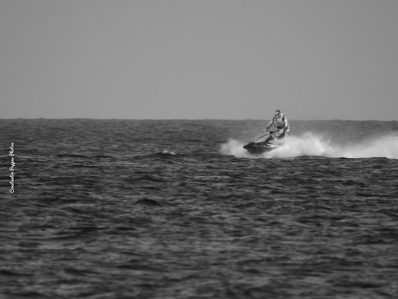 VIEW OF WAVE IN SEA