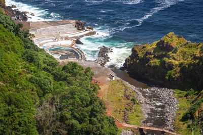 High angle view of seawater swimming pool foz da ribeira do guilherme, azores