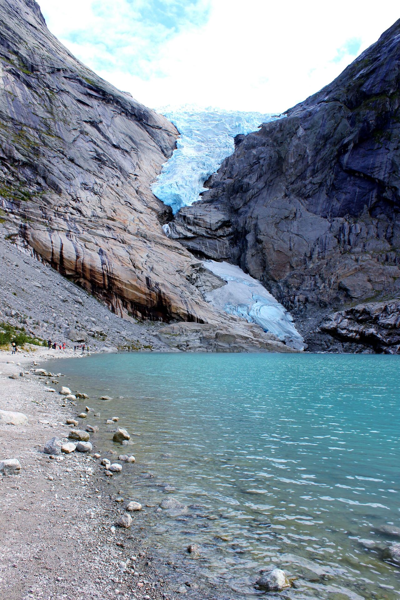 Briksdalsbreen