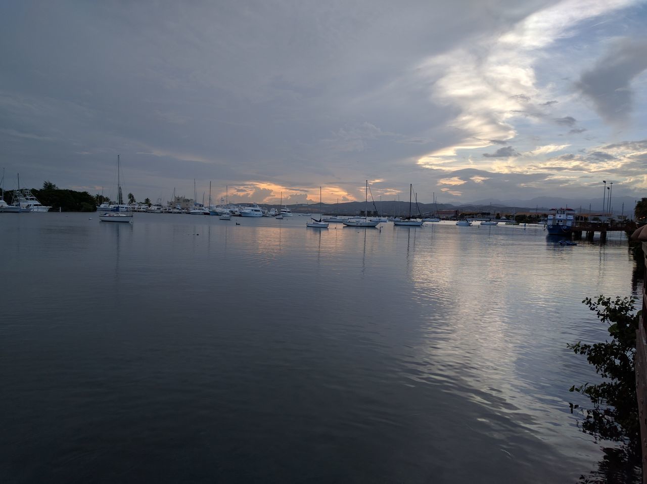 water, sky, sea, waterfront, cloud - sky, tranquil scene, nautical vessel, tranquility, scenics, beauty in nature, reflection, nature, transportation, boat, cloud, cloudy, mode of transport, sunset, idyllic, outdoors