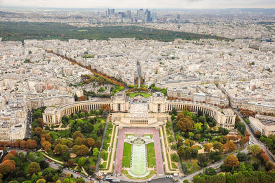 View from the viewpoint of the eiffel tower to the trocadero area and the rest of the city of paris.