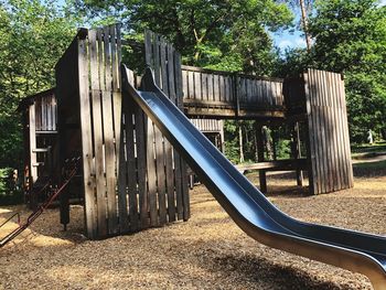 Metallic structure in playground