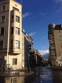 Buildings in city