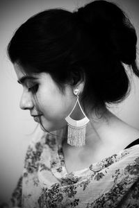 Close-up portrait of young woman