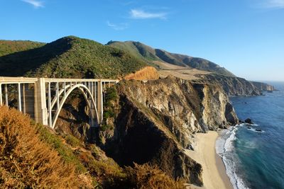 Arch bridge over sea