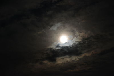 Low angle view of moon in sky