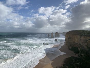 Twelve apostles scenic view of sea against sky