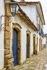 Houses and their colonial architecture in the historic streets  in the city of paraty