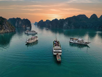 Cruising in bai tu long bay and halong bay, vietnam