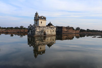 Reflection of building in lake