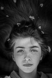 Close-up portrait of young woman