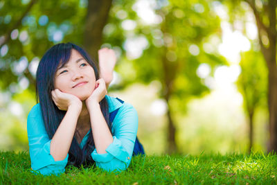 Portrait of a smiling young woman