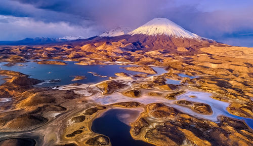 Beautiful and unique pictures of lakes,blue lake pictures