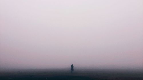 Full length of woman standing in park