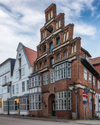 Beautiful ciytscape with medieval colorful architecture in lüneburg, lower saxony, germany