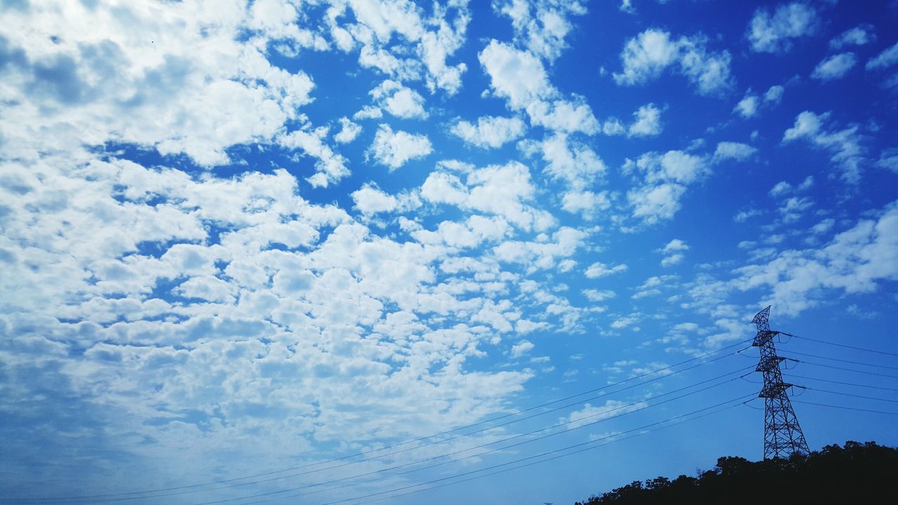 low angle view, cloud - sky, sky, beauty in nature, nature, no people, scenics, outdoors, day, tree