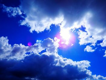 Low angle view of cloudy sky