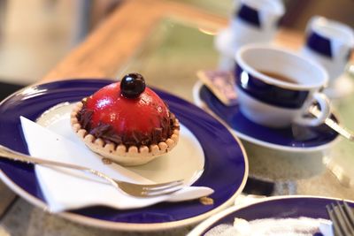 Close-up of cake in plate on table