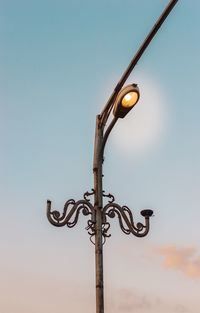 Street light