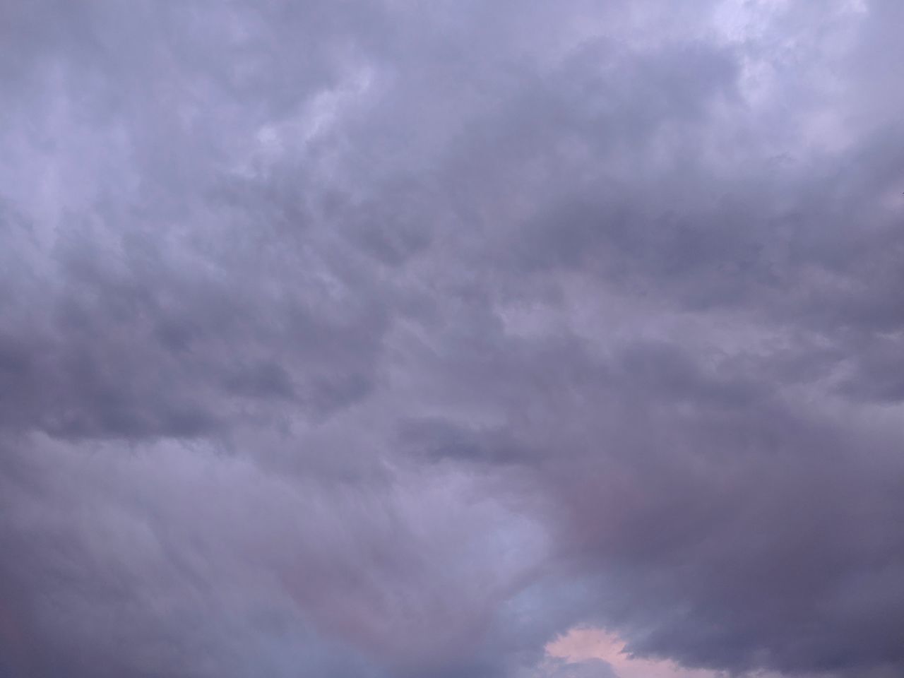 LOW ANGLE VIEW OF CLOUDSCAPE