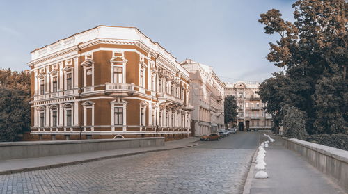 Odessa, ukraine 12.08.2019. sabaneev bridge in the historical center of odessa, ukraine