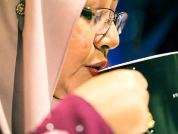 Close-up portrait of young woman