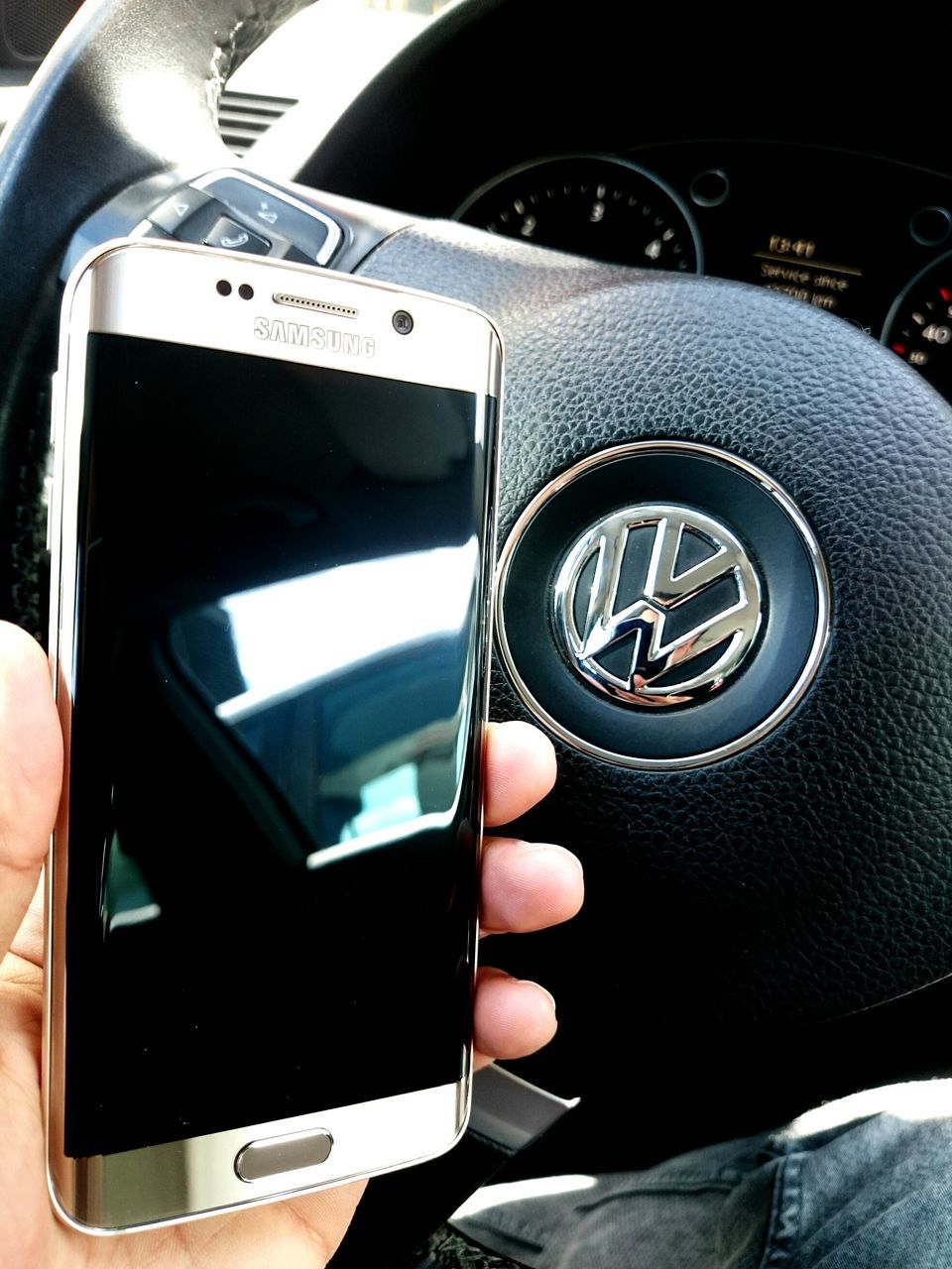 car, transportation, mode of transport, land vehicle, part of, car interior, close-up, vehicle interior, cropped, person, side-view mirror, one person, reflection, technology, steering wheel, travel, focus on foreground, dashboard, photography themes