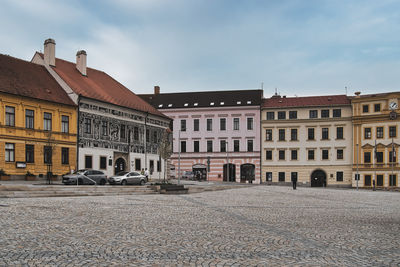 Buildings in city