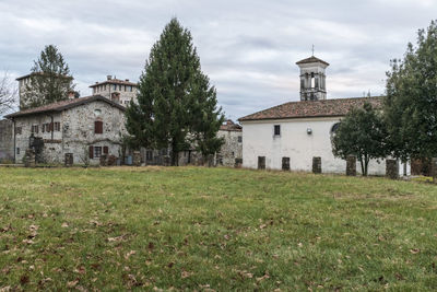 Castle of cassacco in winter