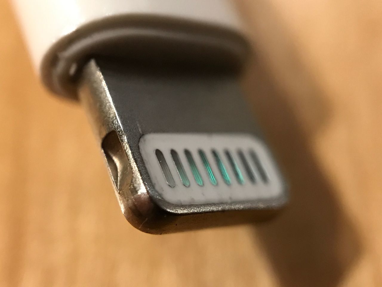 Lightning connector