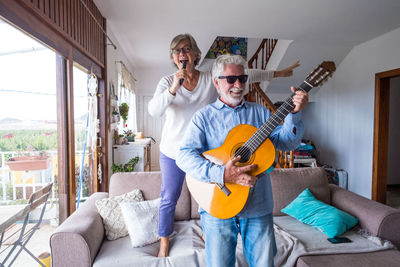 Man playing guitar