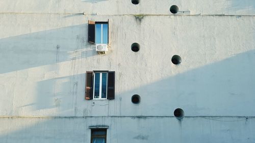 Full frame shot of building