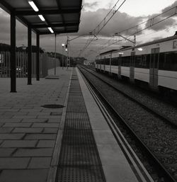 Railroad station platform