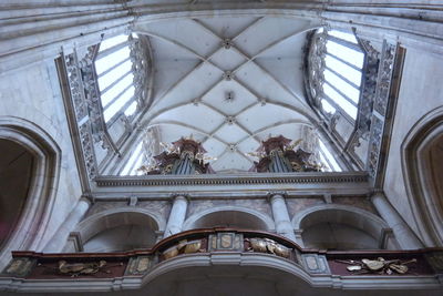 Low angle view of ceiling