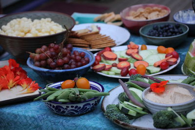 Close-up of vegetables in bowl on table