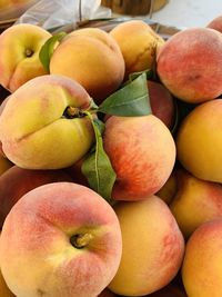Full frame shot of peaches in market