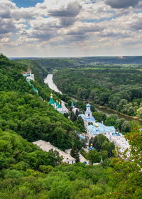 The holy mountains lavra of the holy dormition in svyatogorsk or sviatohirsk, ukraine