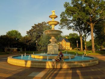 Fountain in front of building