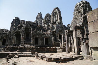 Old ruins of building against sky