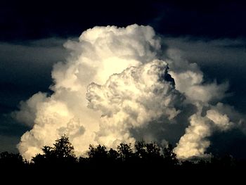 Low angle view of cloudy sky