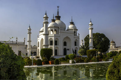 View of cathedral against sky