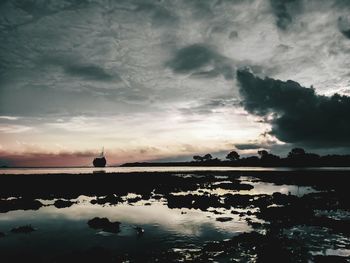 View of sea against cloudy sky