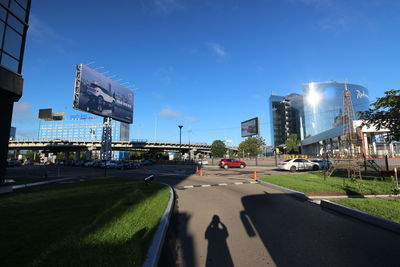 Traffic on road in city