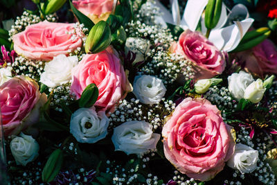 Close-up of rose bouquet