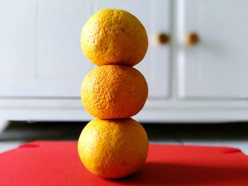 Close-up of oranges