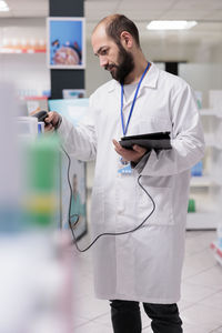 Female doctor standing in laboratory