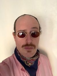 Portrait of young man wearing sunglasses